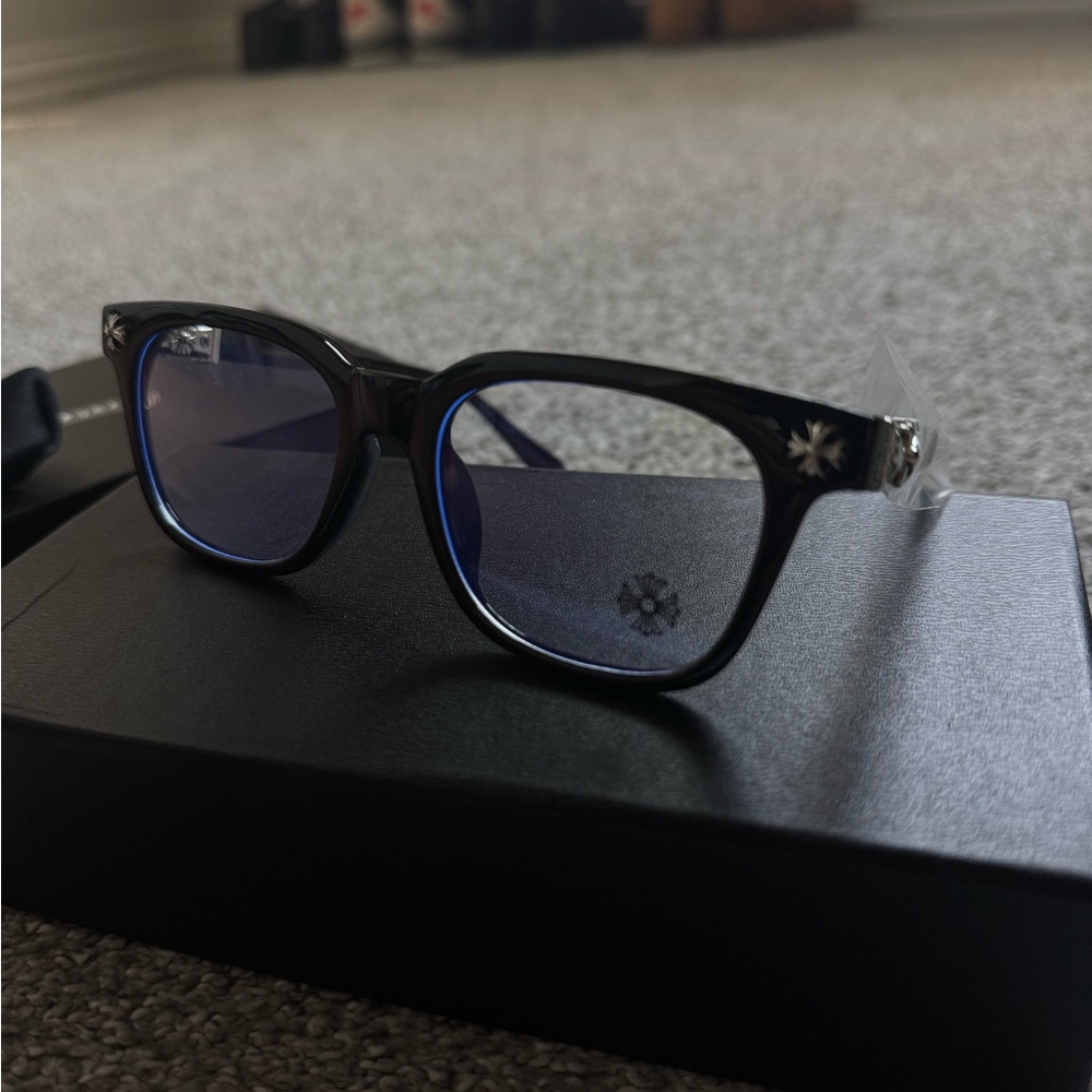 Black Rectangular Sunglasses with Silver Star Acc… - image 2